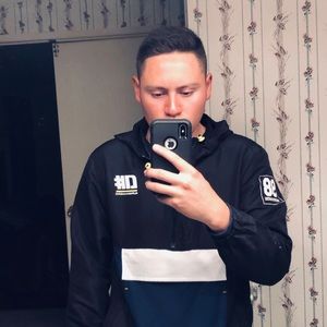 Meet your Posher, Omar